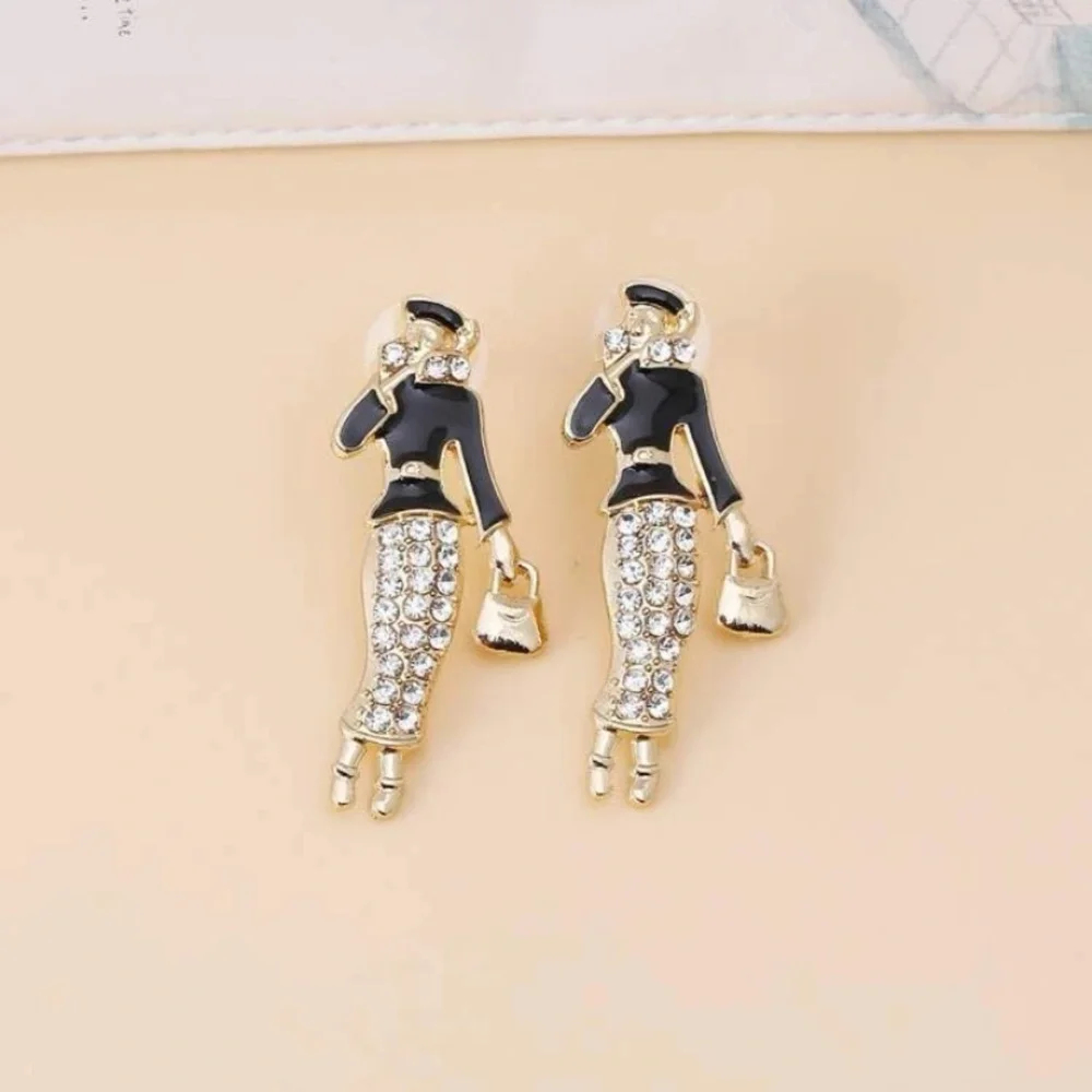 New Inventory 🔥Rhinestone Decor Figure Stud Earrings🔥 - Picture 4 of 6